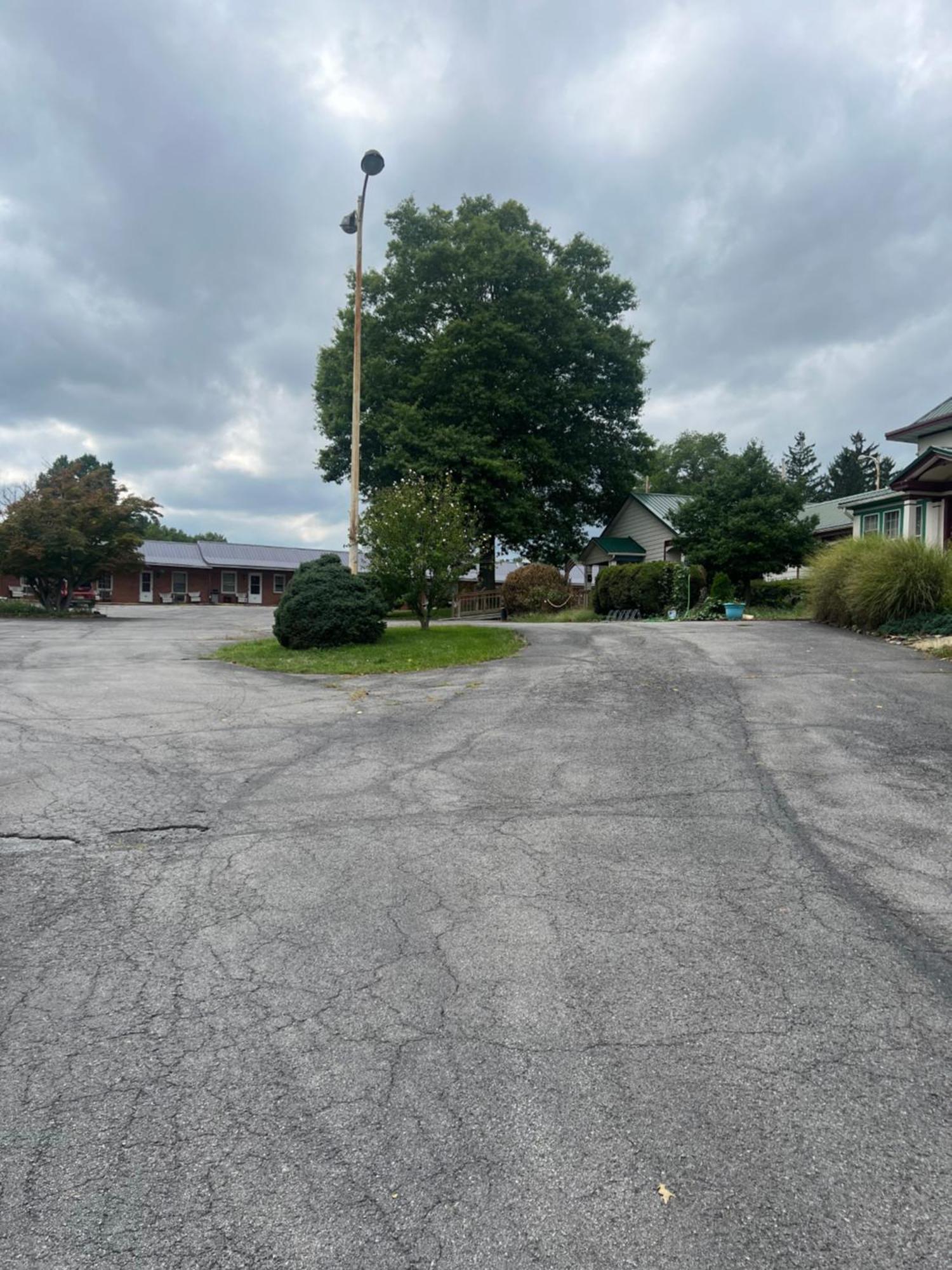 Potomac River Motel Hancock Buitenkant foto
